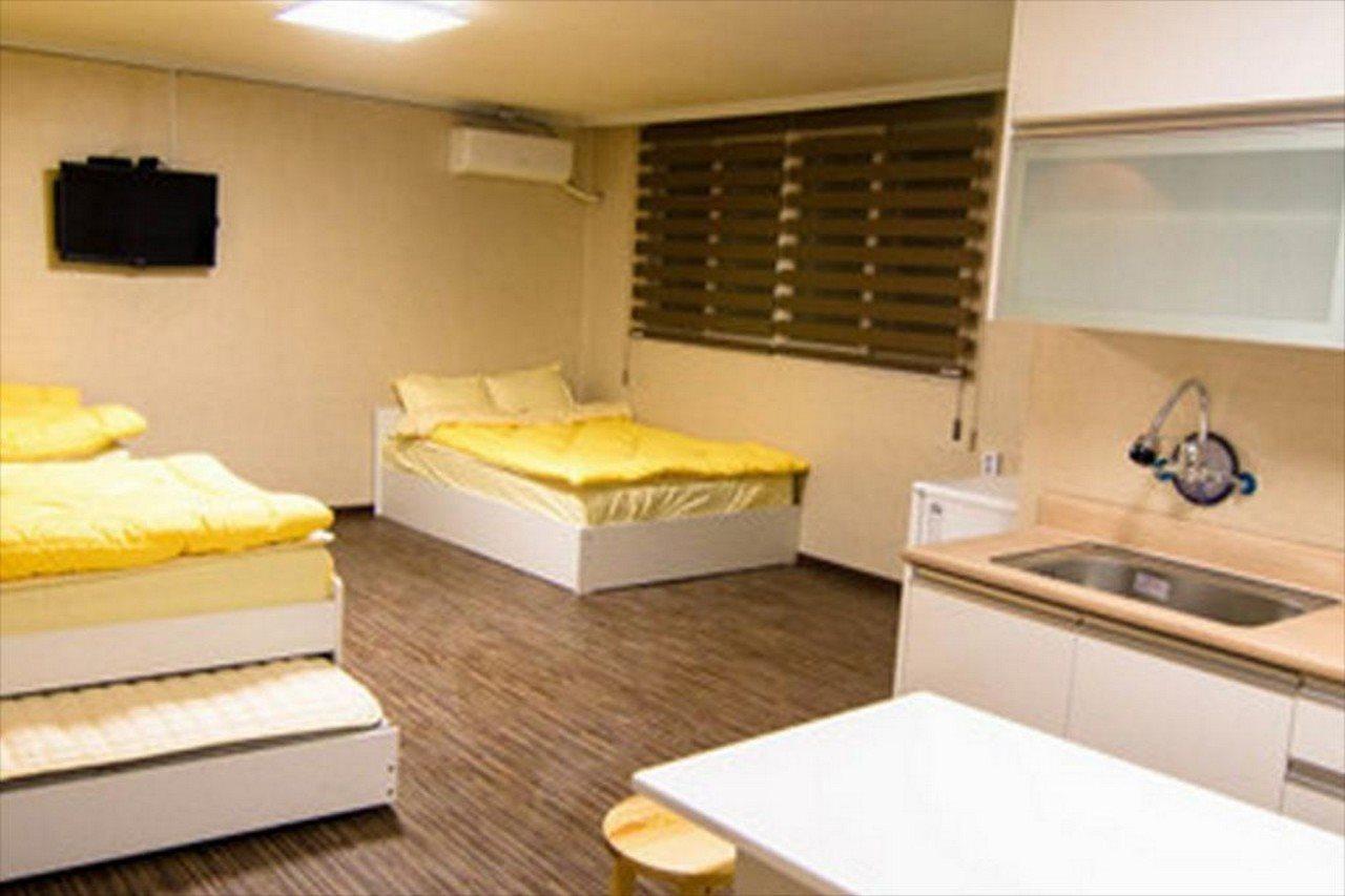 Yakorea Hostel Hongdae Seoul Luaran gambar