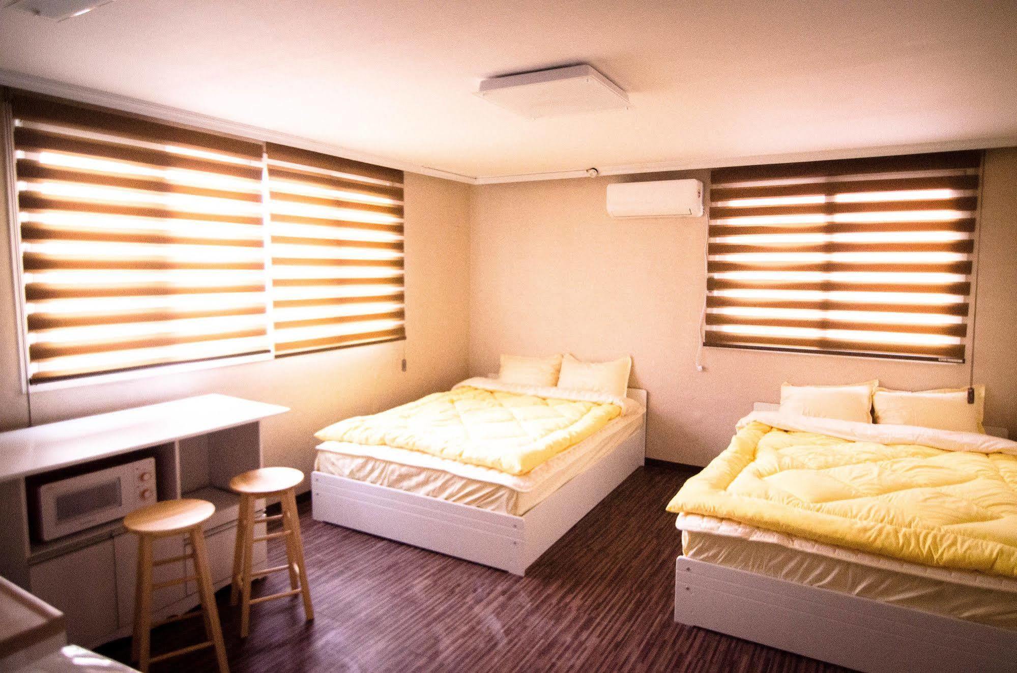 Yakorea Hostel Hongdae Seoul Luaran gambar