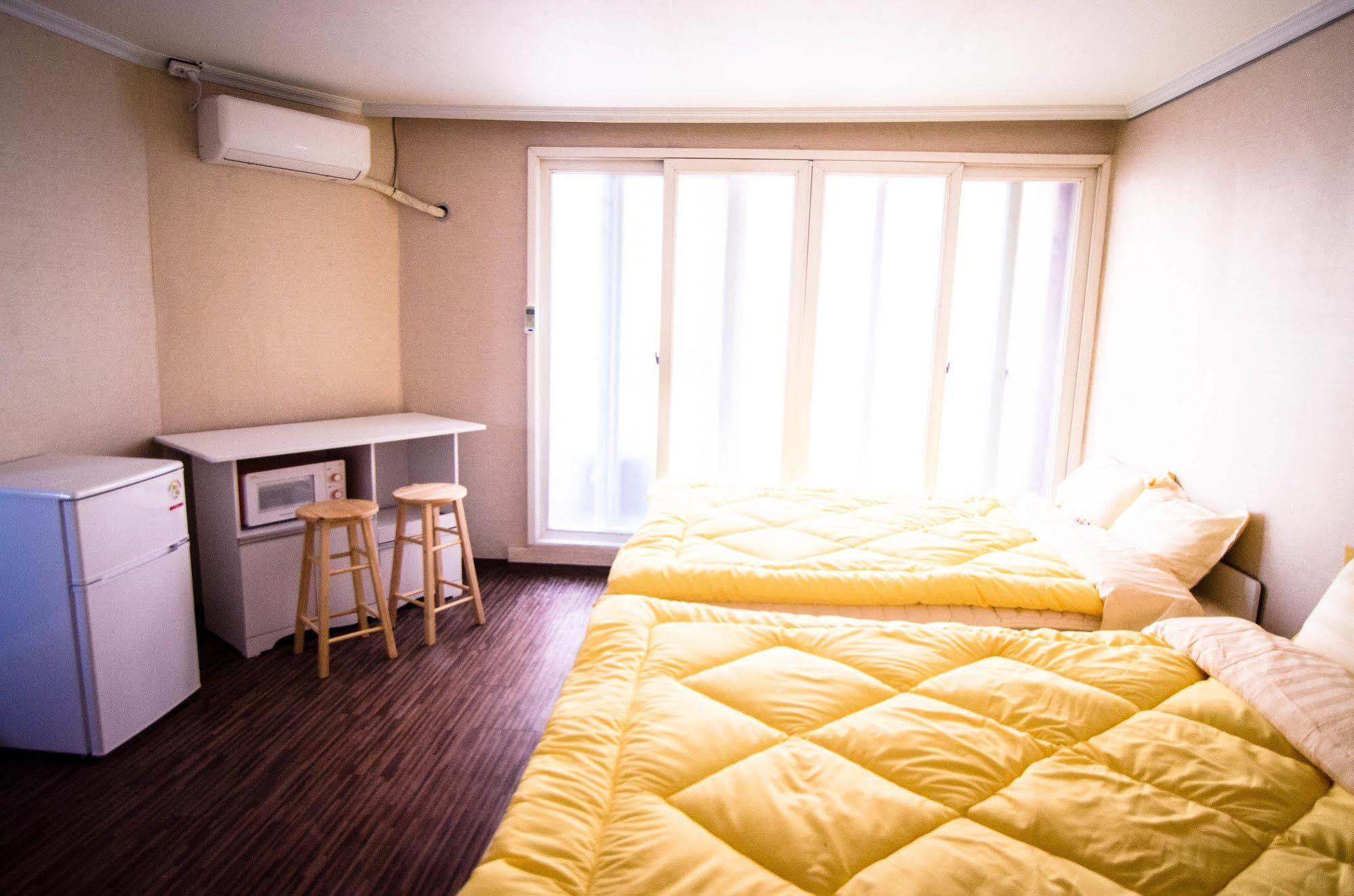 Yakorea Hostel Hongdae Seoul Luaran gambar